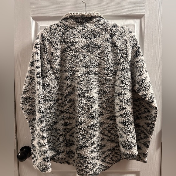 Sherpa pullover, large - Picture 2 of 6